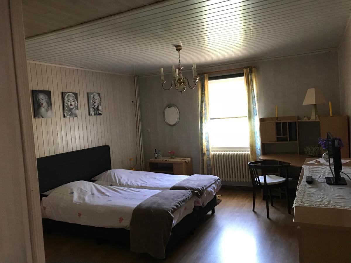 Beau-Sejour Apartment ฟรองกอร์ช็องป์ ภายนอก รูปภาพ